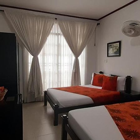 Hotel Colonial Pereira Exteriör bild