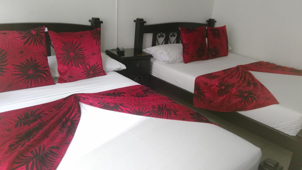 Hotel Colonial Pereira Exteriör bild